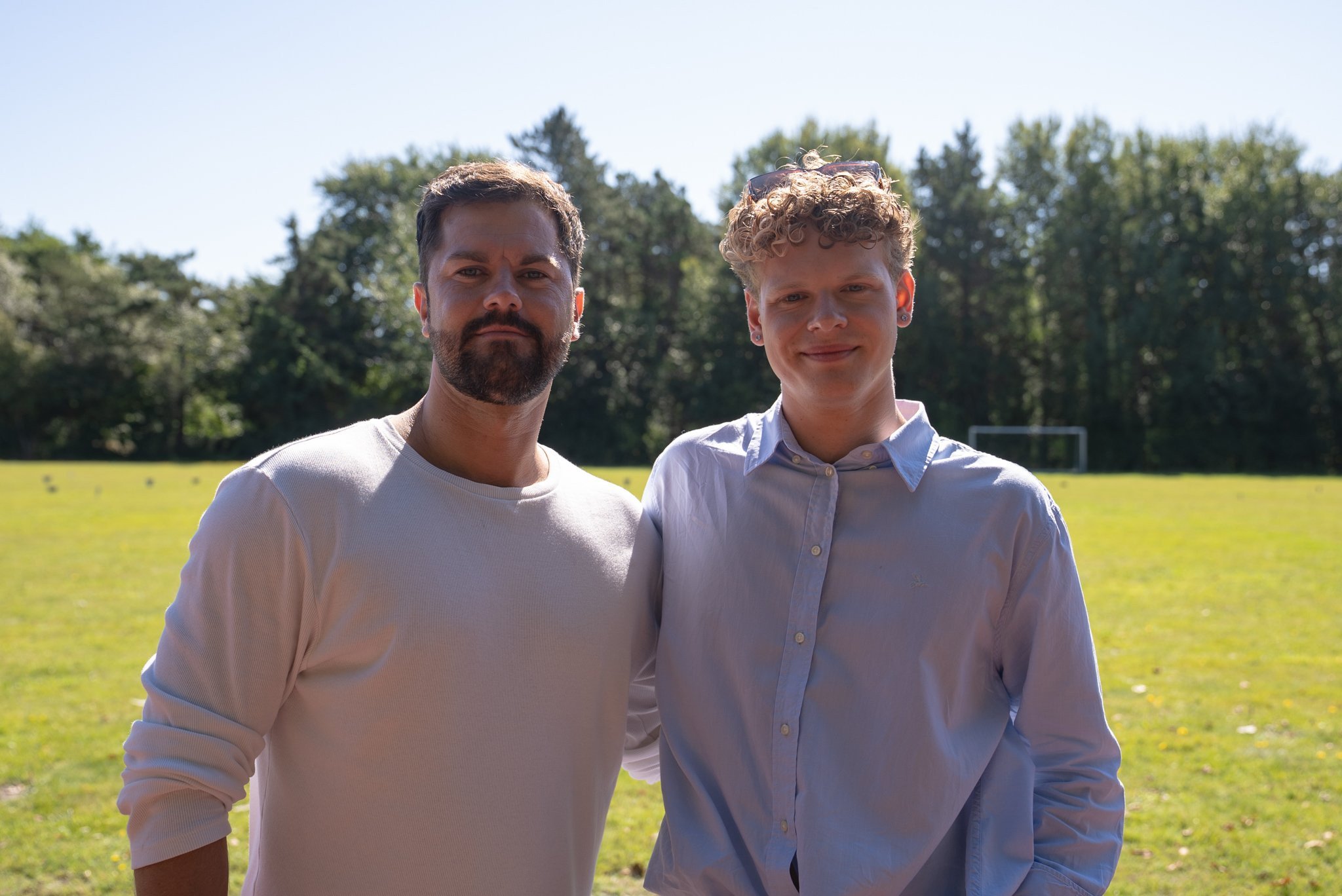 Lehrer Peter Sobottka und Iven Lennox Behrendt organisierten die Veranstaltung an der Nordseeschule.