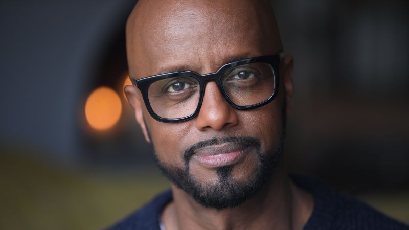 TV-Moderator Yared Dibaba kommt ins Dünen-Hus