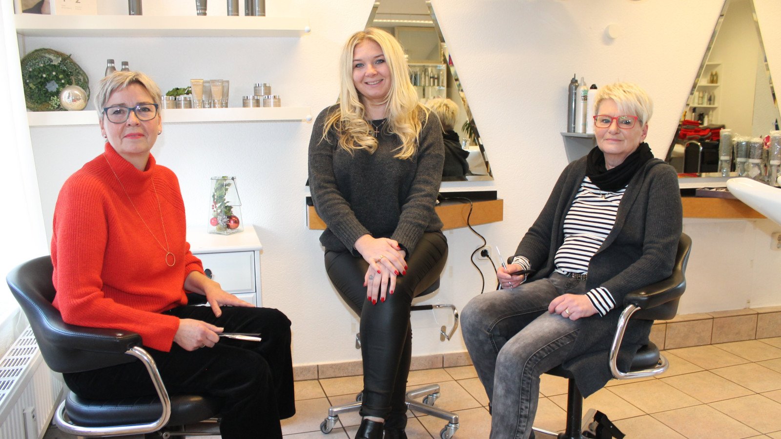 Friesland Friseur in Garding: Lena Kunderenko übernimmt