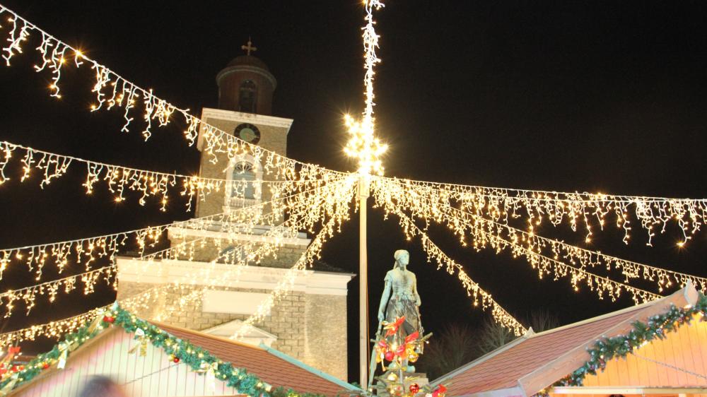 Weihnachtsmarkt rund um die Tine