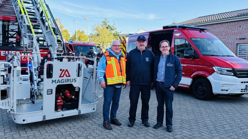 Feuerwehr erhält vier neue Einsatzfahrzeuge für zwei Millionen Euro