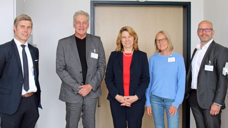 Gesundheitsministerin von der Decken besucht Klinik Husum