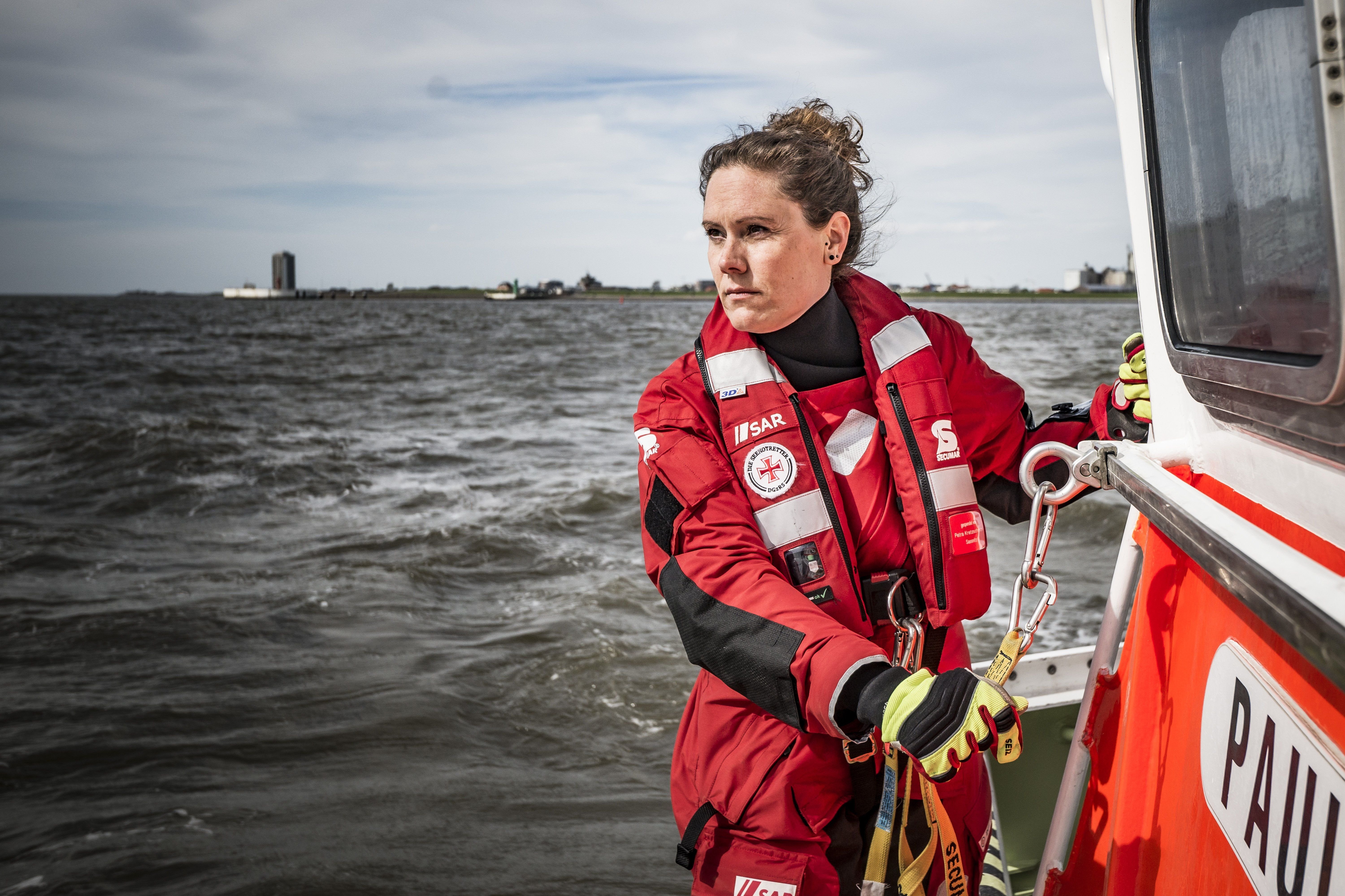 Die Tönningerin Sabrina Most fährt ehrenamtlich auf Seenotrettungsboot Paul Neisse mit.