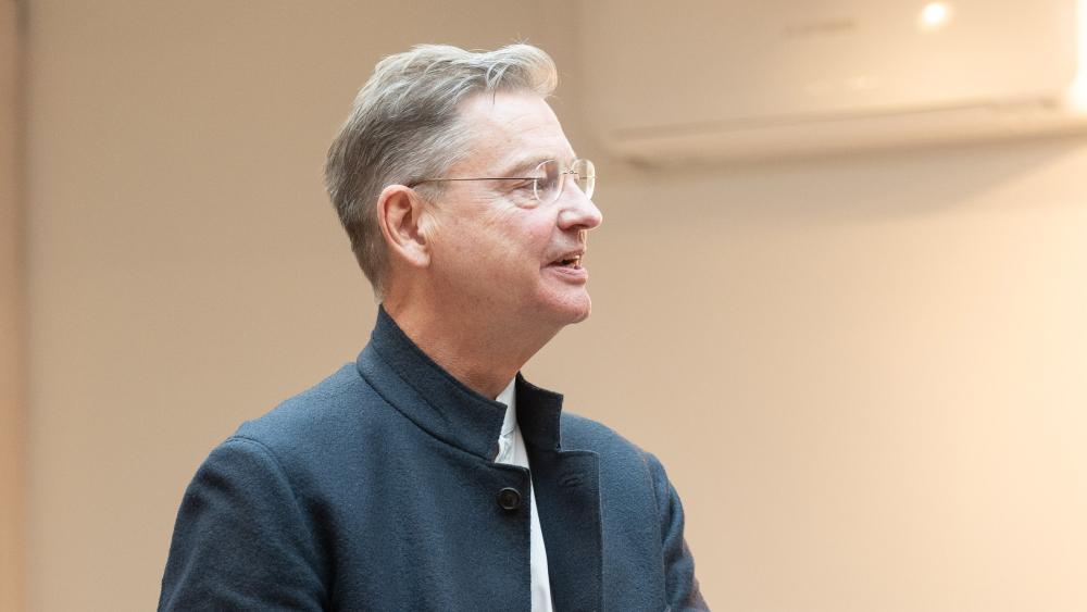 Husum verleiht Storm-Preis an Ulf Bästlein